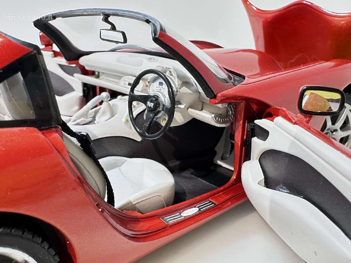 Tvr Tuscan S oranžinė 1:18 Revell [tik modelis] - nuotraukos Nr. 2