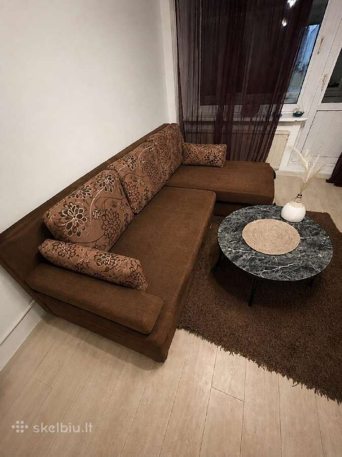 Parduodama sofa-lova su 2 daiktadėžėmis