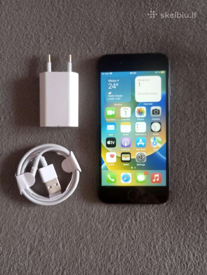 iPhone 8 64gb 87%baterija