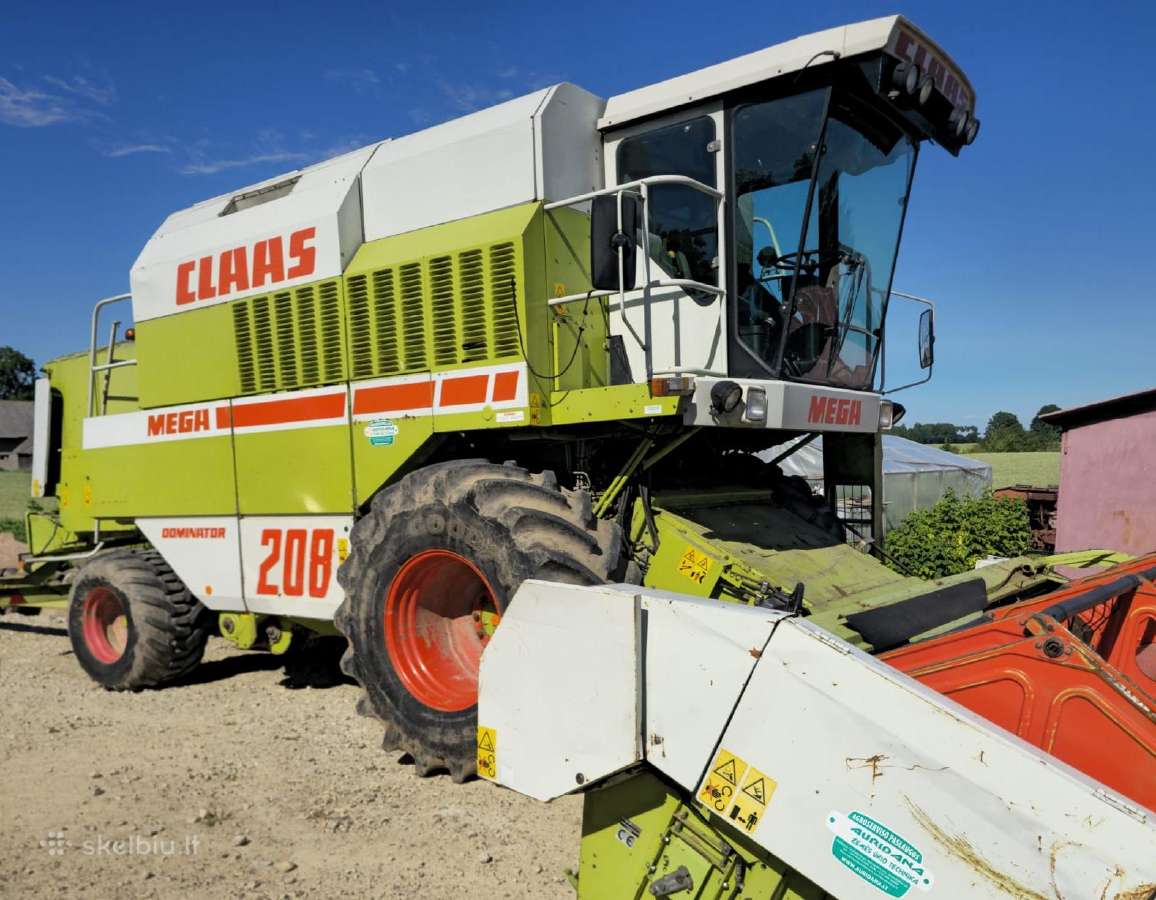 Perduodu claas mega 208