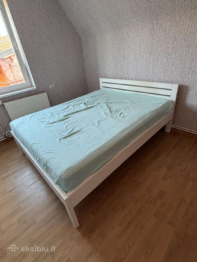 Dvigulė lova su čiužiniu