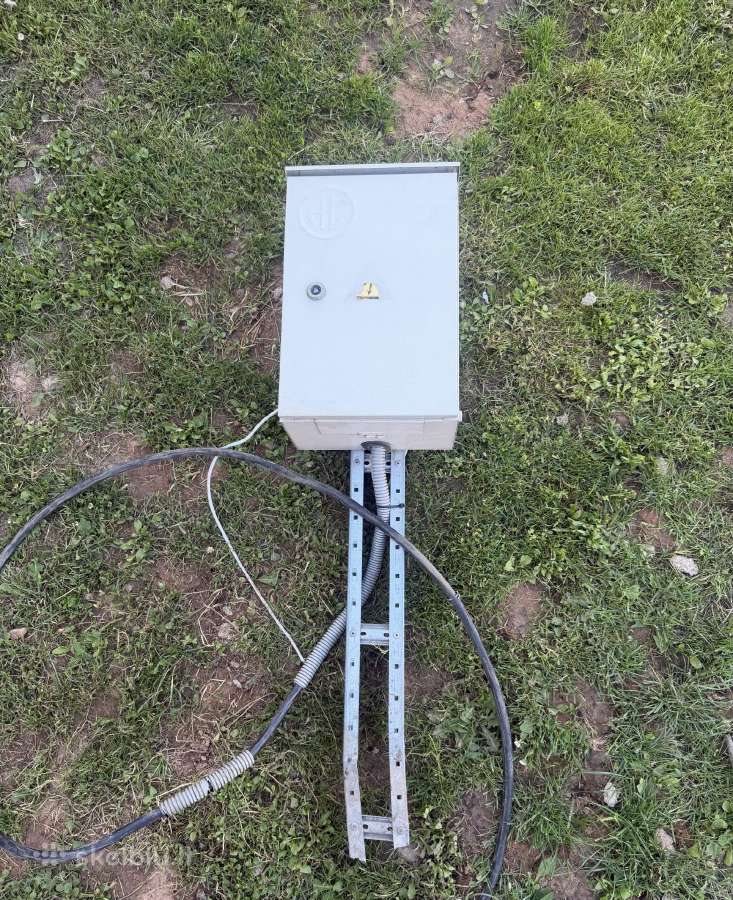 Elektros dėžė, elektros skydas, laikinas skydas.