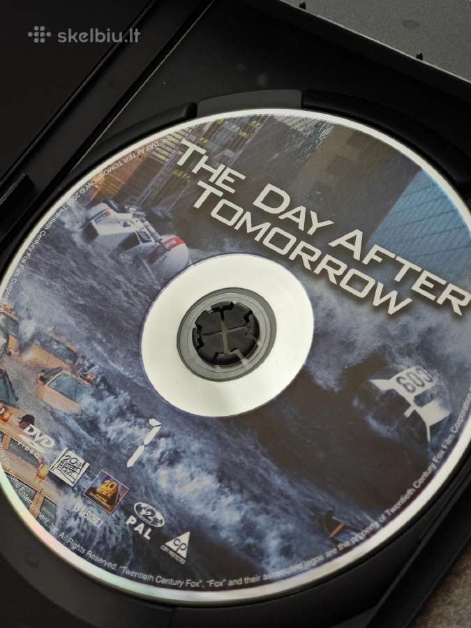 Du Dvd filmai en kalba day after tomorrow American - nuotraukos Nr. 5