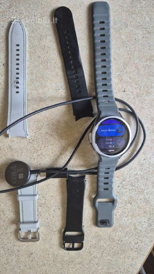 Samsung Galaxy Watch6 classic