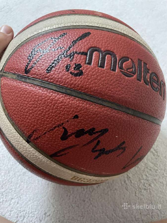 Kauno „žalgirio“ žaidėjų autografai ant kamuolio - nuotraukos Nr. 10