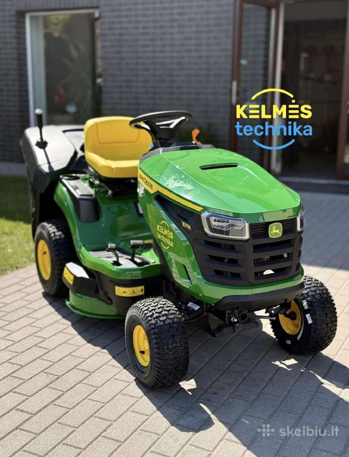 Sodo traktoriukas John Deere x117r