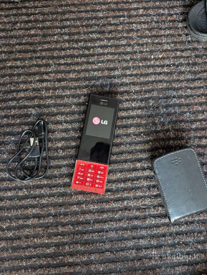 LG Chocolate Kg800 mobilus telefonas - kolekcinis