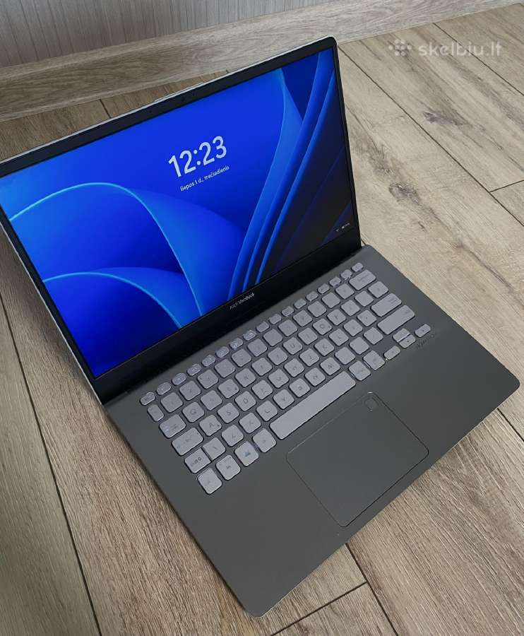 Asus Vivobook s14