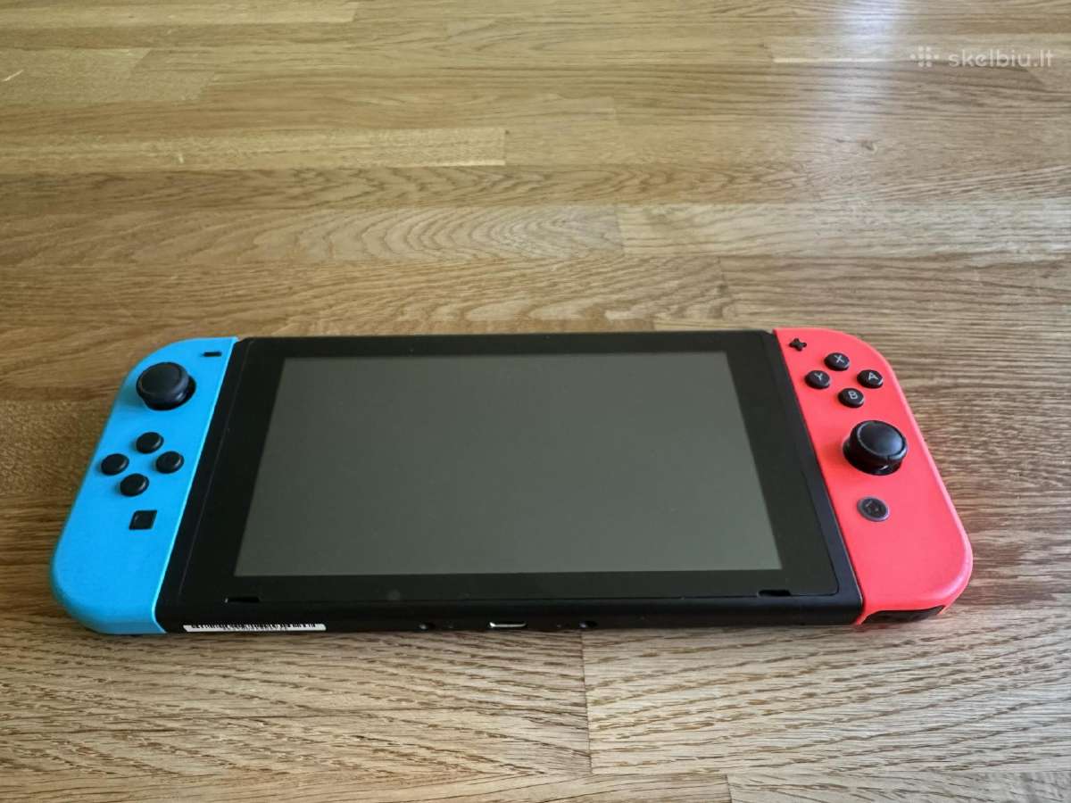 Nintendo Switch Red/blue konsolė