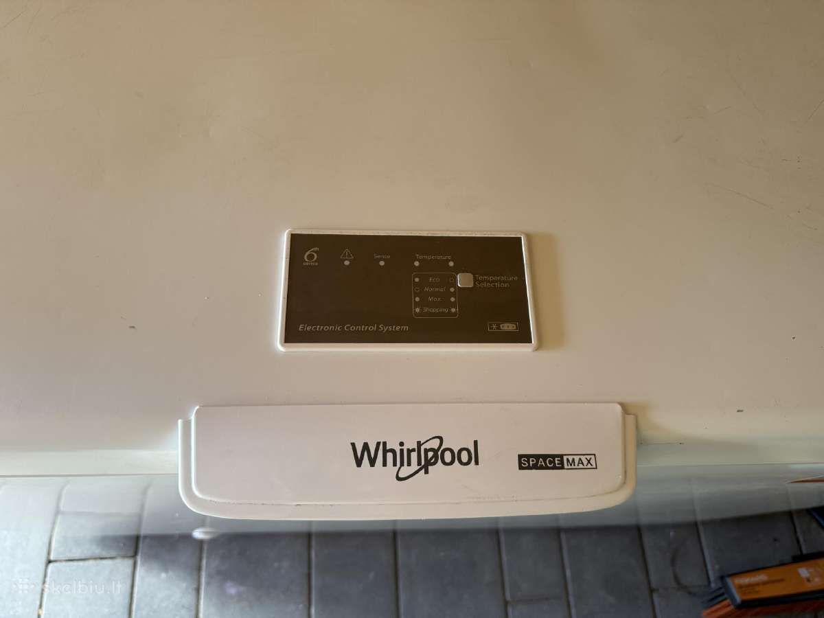 Mažai naudotas Whirlpool šaldiklis