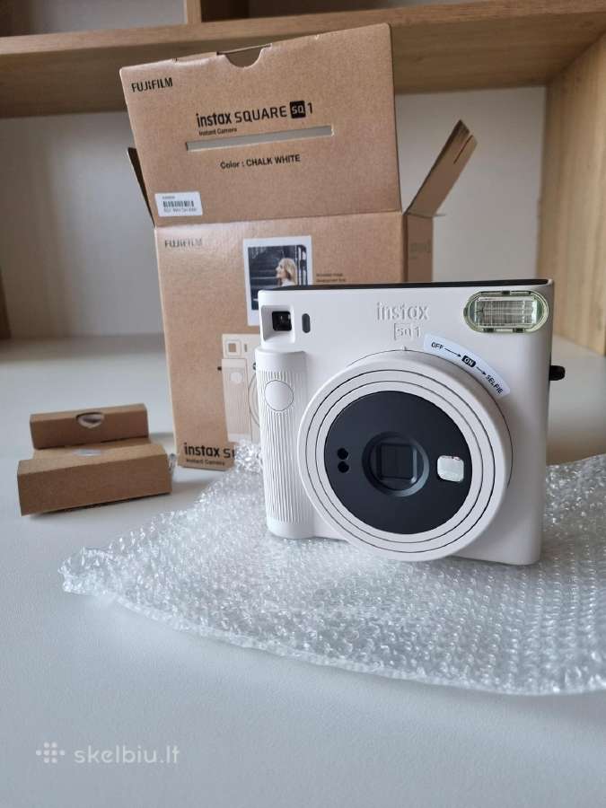 Naujas Fujifilm instax Square Sq1 fotoaparatas