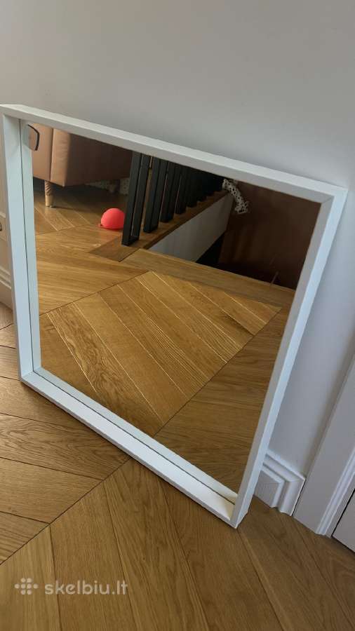 Parduodu Ikea „nissedal“ veidrodį