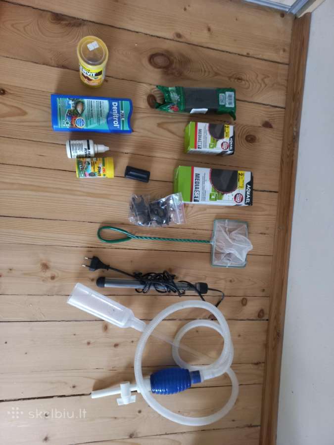 Akvariumo įrangos likučiai