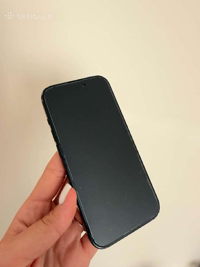 iPhone 15