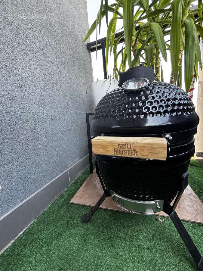 Kamado keramikine kepsnine