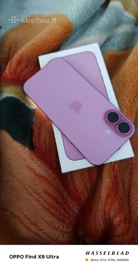 iPhone 16
