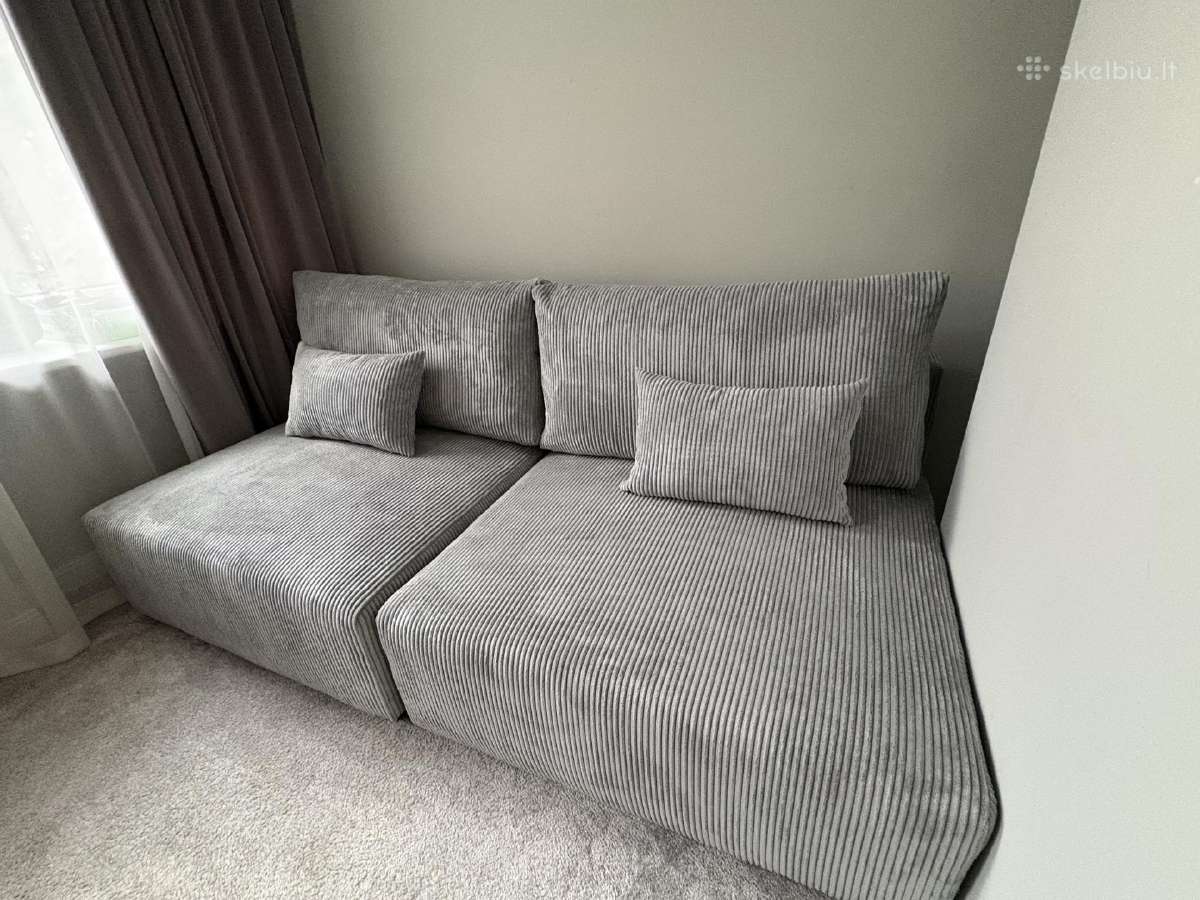 Parduodama visiškai nauja sofa-lova „modulo“