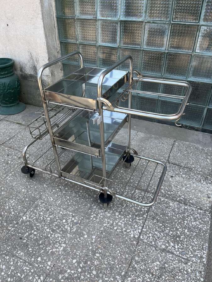 Virtuvinis vežimėlis