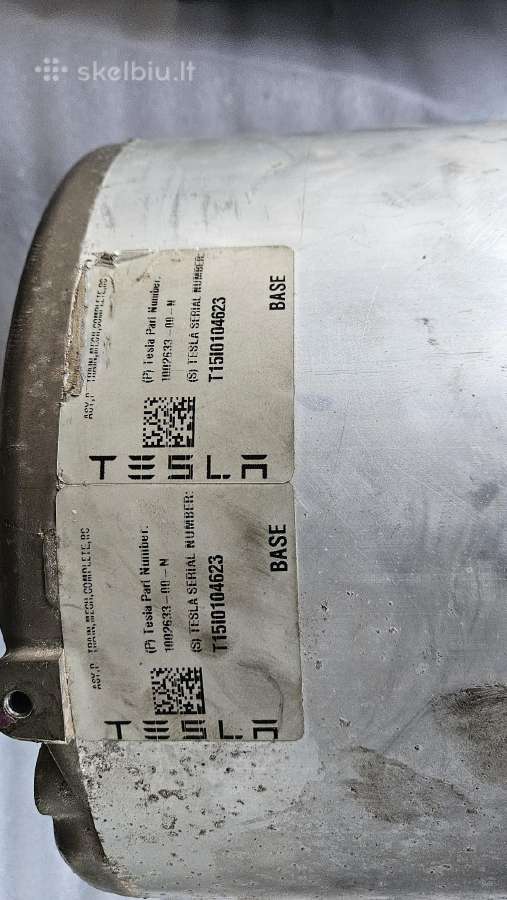 Tesla model S galinis variklis - nuotraukos Nr. 2