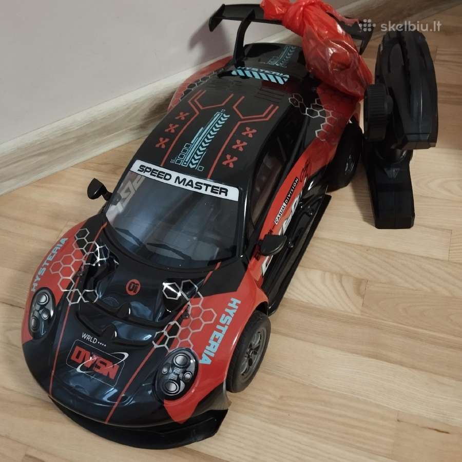 Įkraunamas radijo bangomis valdomas automobilis - nuotraukos Nr. 2