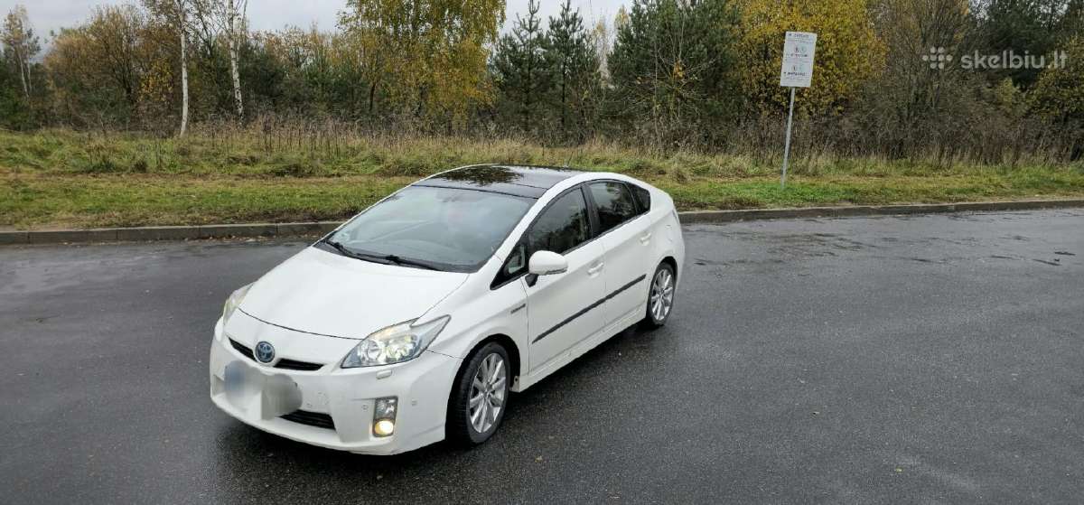 Toyota Prius 2011m