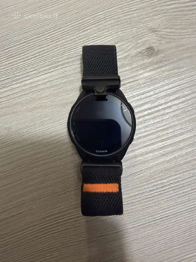 Išmanusis laikrodis Garmin forerunner 165 music