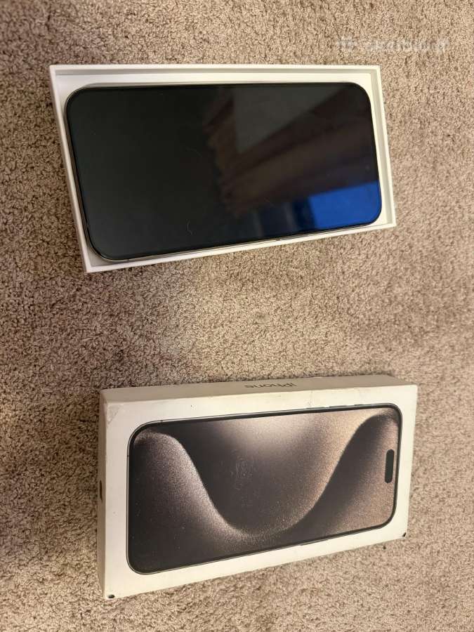 iPhone 15pro max 256gb