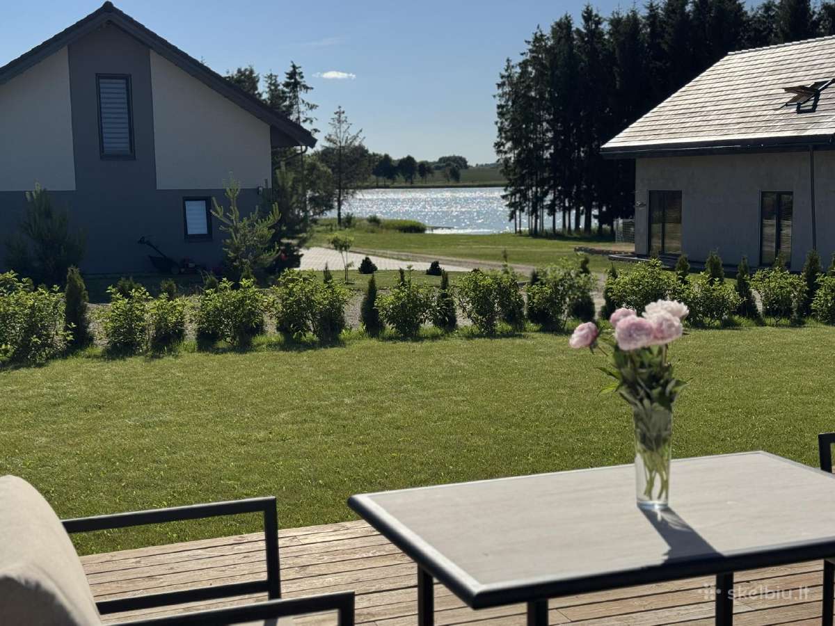 Parduodamas išskirtinės kokybės gyvenamasis namas