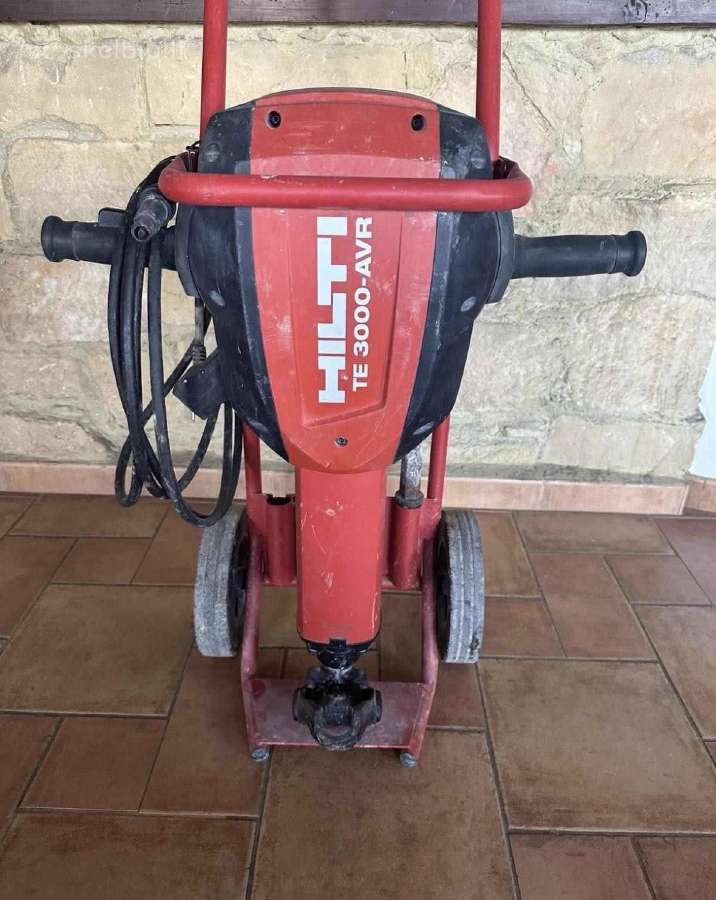 Dewalt bosch husqvarna milwaukee hilti makita - nuotraukos Nr. 24