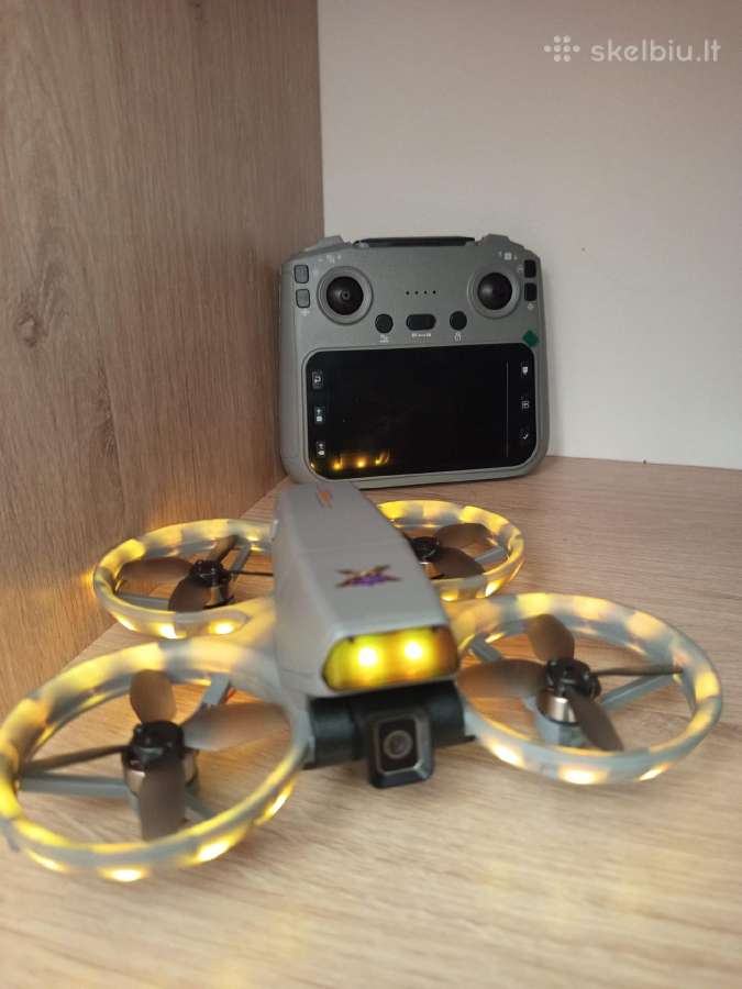 Dronas su propelerių apsaugą ir LED apšvietimu - nuotraukos Nr. 3
