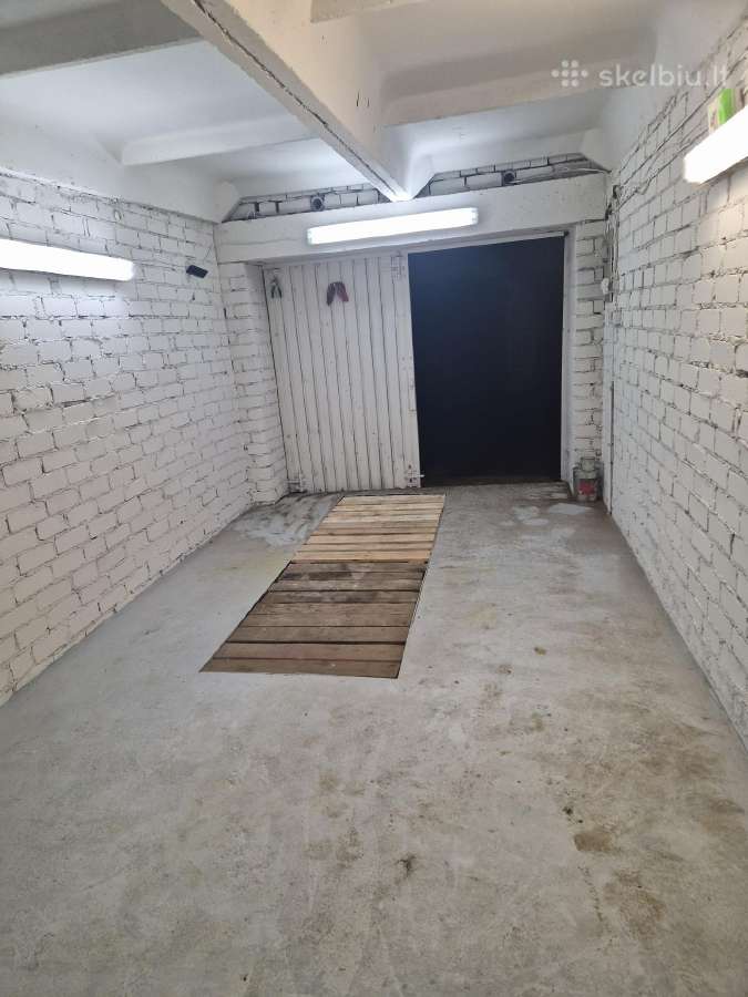 Išnuomojamas garažas požeminiame garažų komplekse
