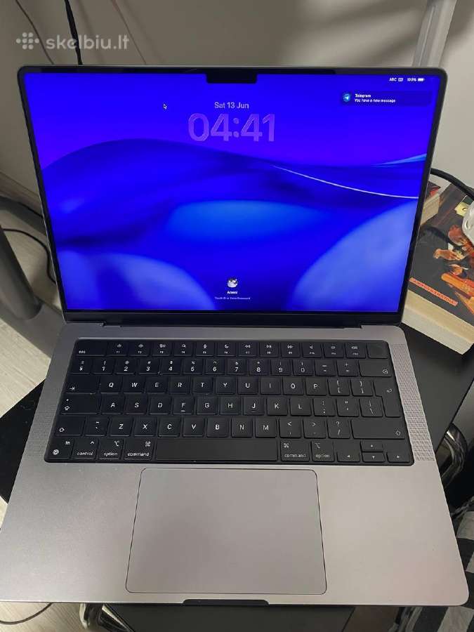 MacBook Pro 14 M2 Pro / 16gb / 512gb