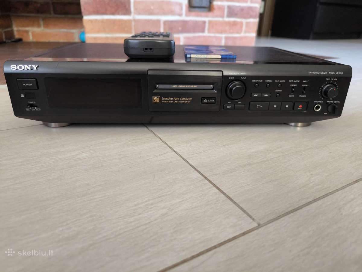 Mini diskų grotuvas Sony , tiuneris St-s 590es