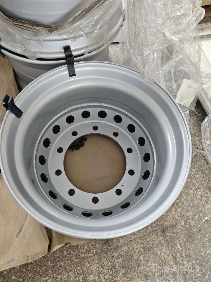 11.75r22.5 ratlankiai