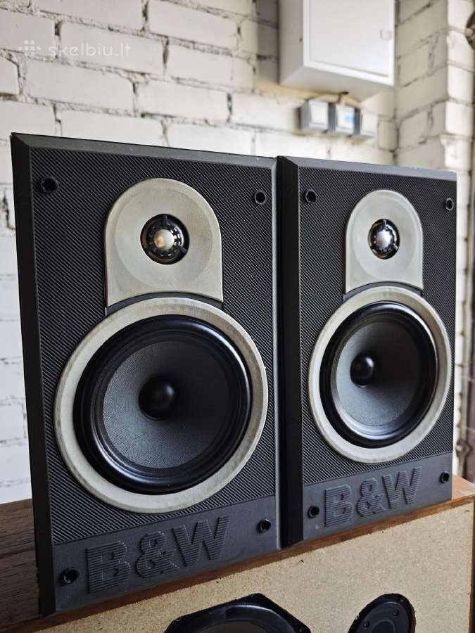 Bowers & Wilkins kolonėlės