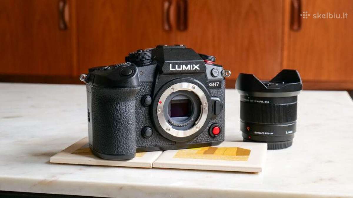 Panasonic Lumix Gh7.