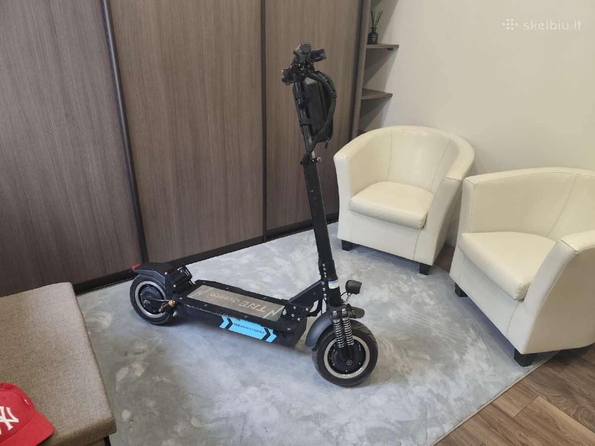Tne scooter