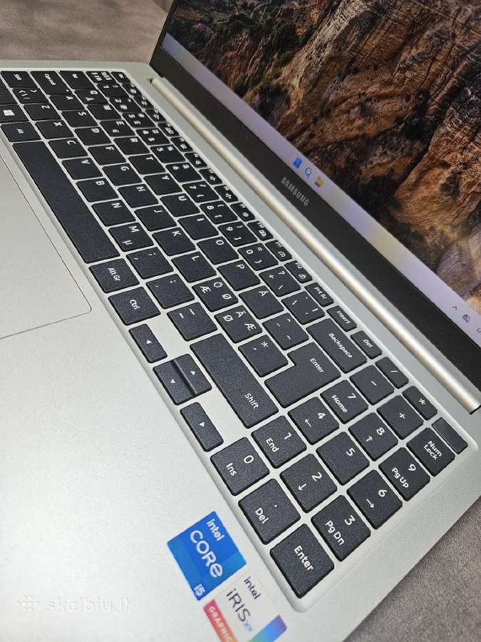 Samsung/15.6" Fhd/i5-1135g7/8ram/256ssd - nuotraukos Nr. 2