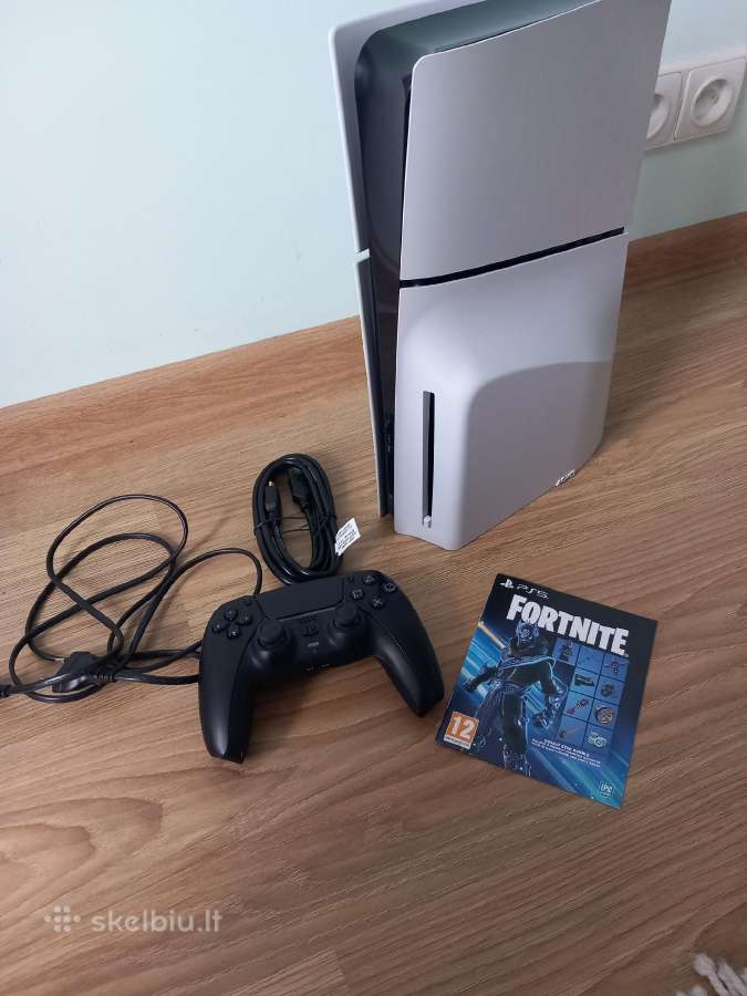 Parduodu ps5 slim diskine