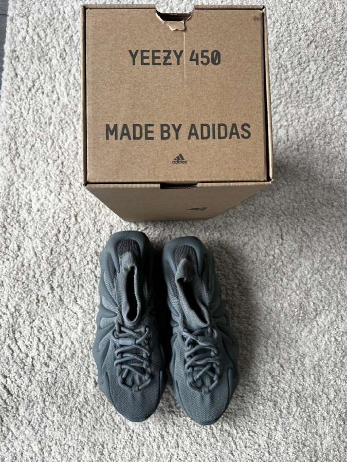 Yeezy 450