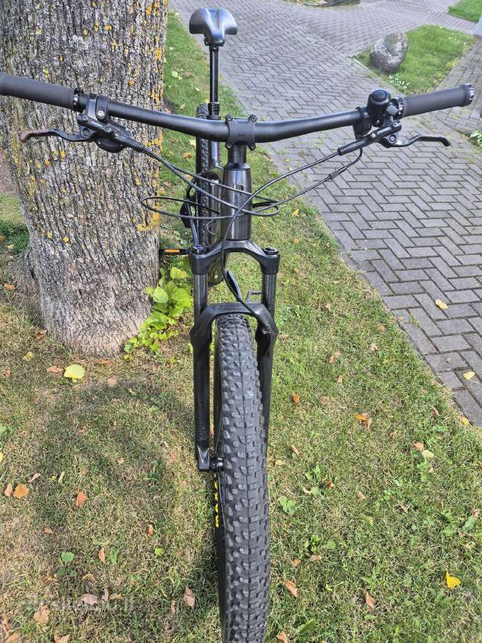Trek roscoe 7 2021m. Rėmas XL. Ratai 27.5 plius. - nuotraukos Nr. 3