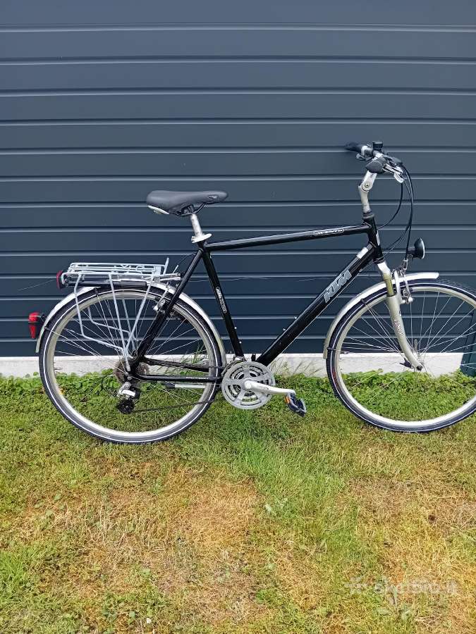 KTM Avento