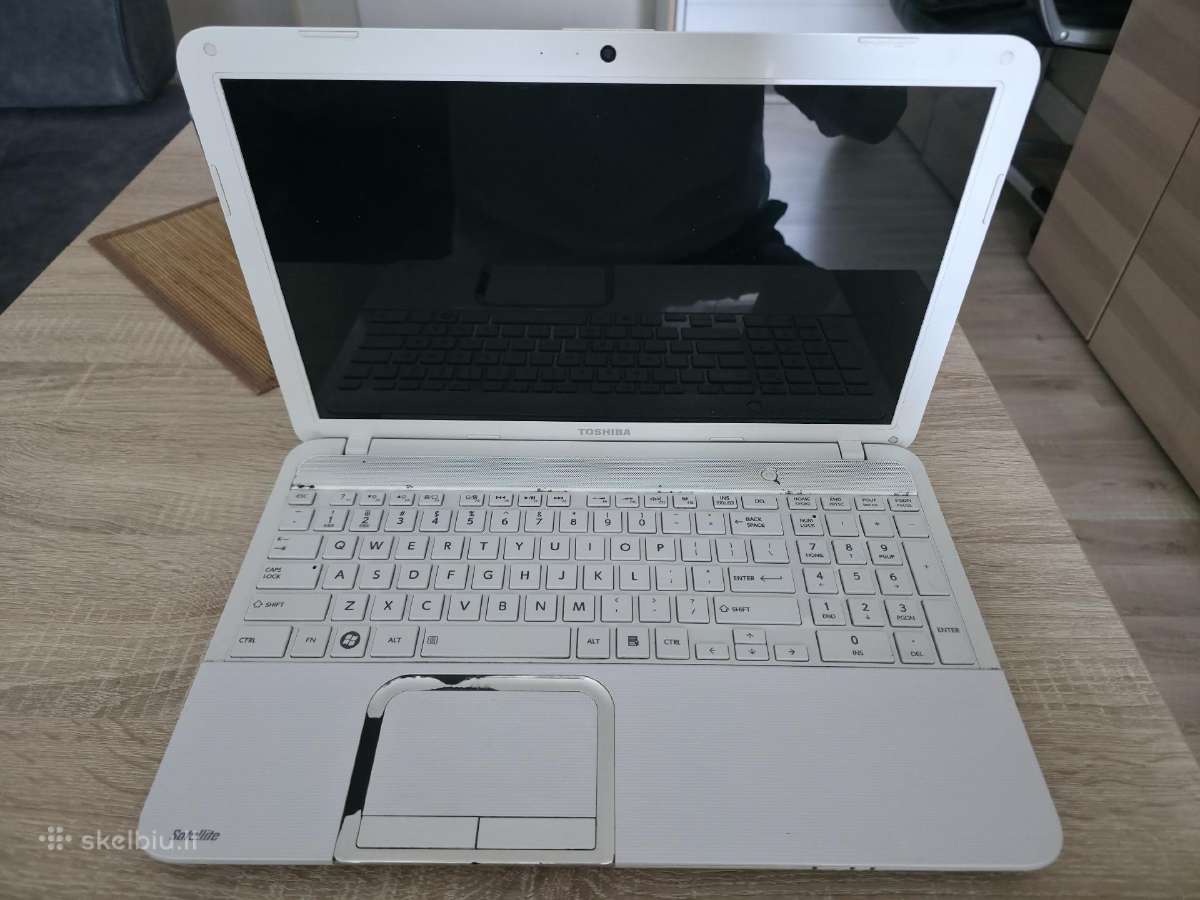 Toshiba satellite L850-13r 15.6'