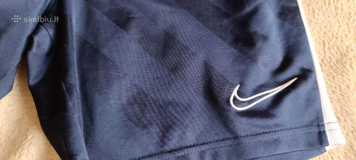 Nike šortai 12-13 metų - nuotraukos Nr. 5