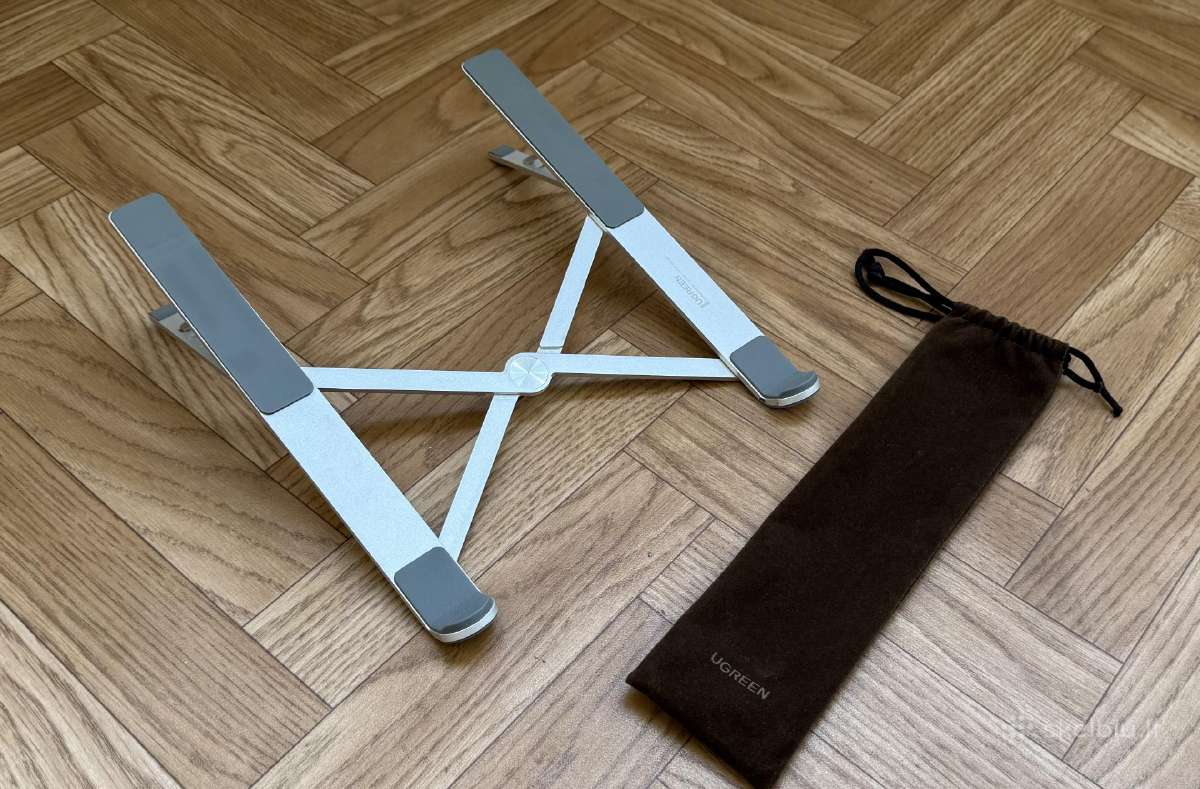 Metalinis laptopo stovas