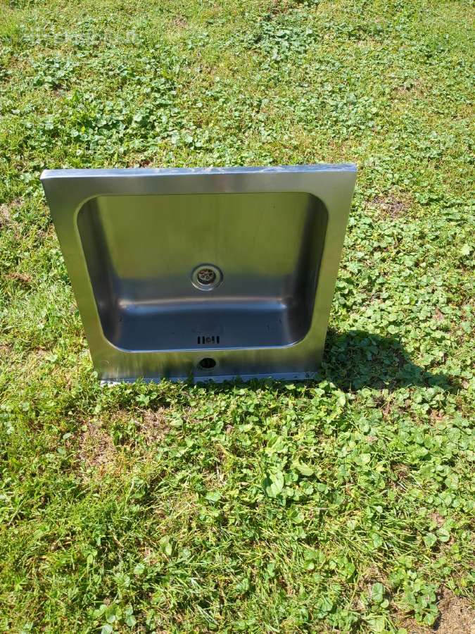 Nerūdijančio plieno plautuvė 2/3mm
