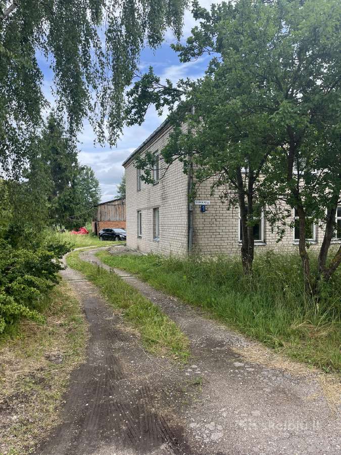 Parduodamas 2 kambarių butas Mergalaukio k.