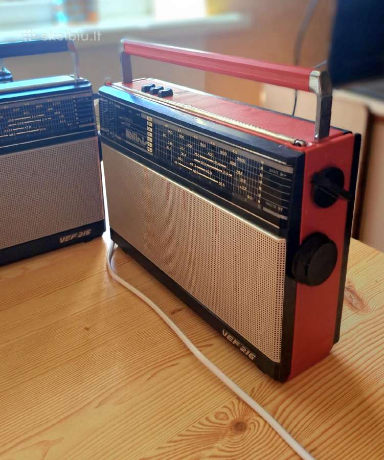 Retas Raudonas radijo imtuvas Vef-216