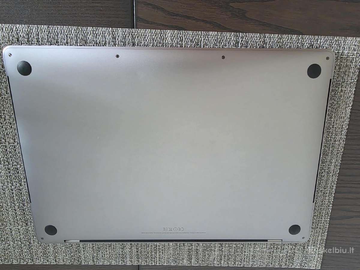 MacBook Pro 15 - nuotraukos Nr. 6