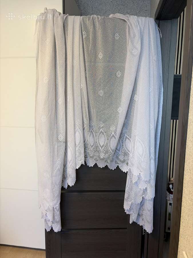 Dieninės uzuolaidos